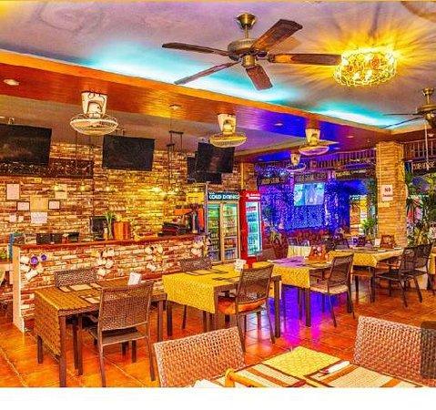 Jolly's Hotel and Restaurant